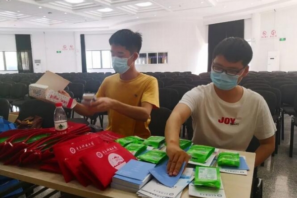 返校｜我看到了一张张最美的笑颜