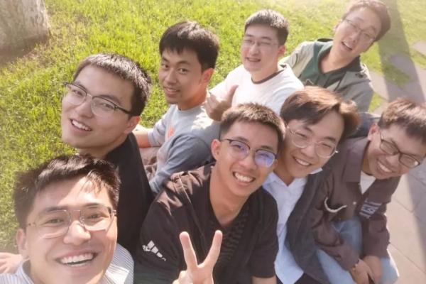 【美丽成电·奋斗之美】全员深造！504、603，顶峰相见！